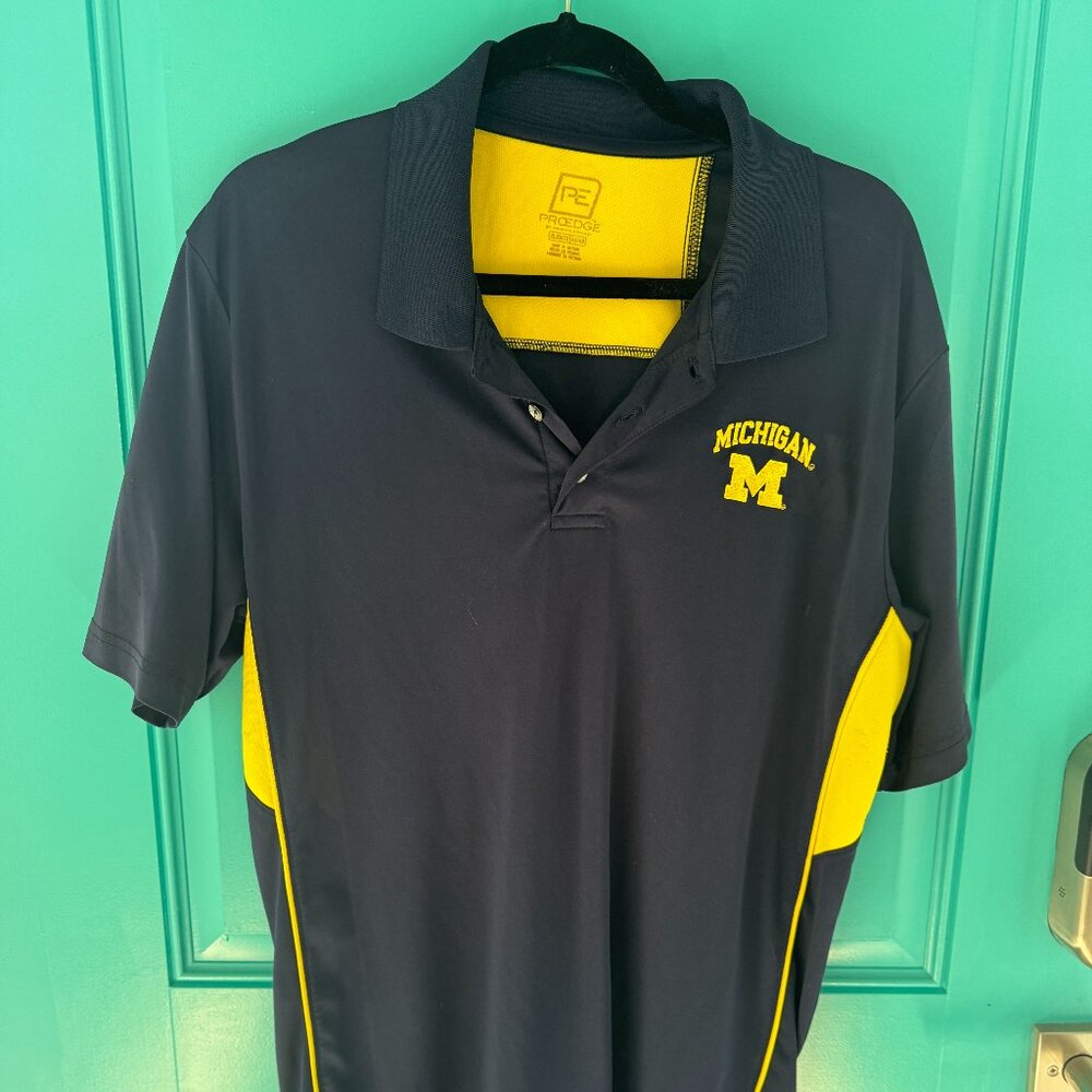 University of Michigan Wolverines SS Polo Size XL Excellent Condition